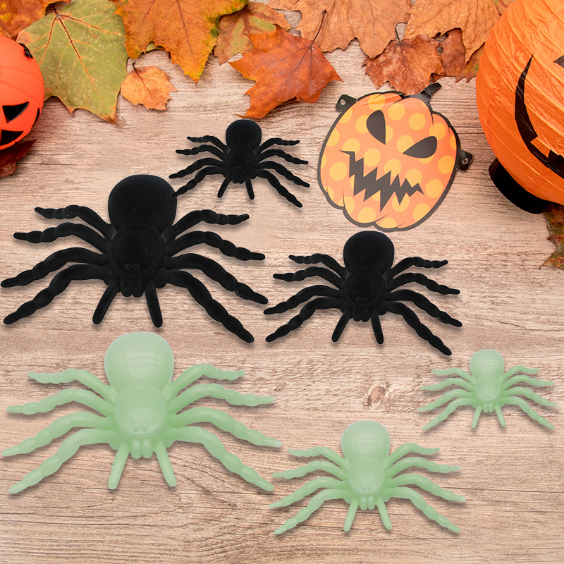 Halloween Flocking Spider Fluorescent Spider Black Spider Scene Setting Props Haunted House Tricky Gifts Plastic Spider