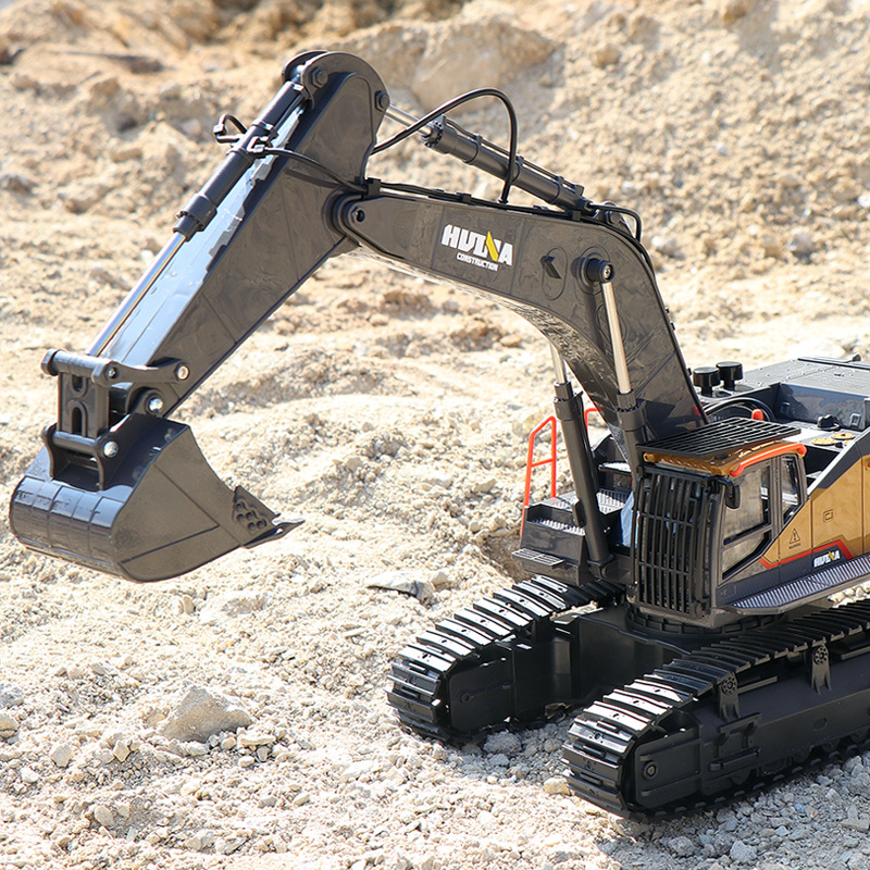 Huina Professional 22-Way 592 Remote Control Alloy Excavator 1-14 Engineering Vehicle Model toy