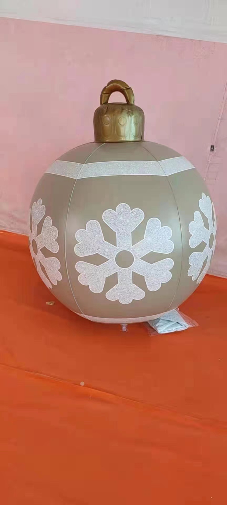 Foreign Trade Christmas Jewelry Ball Outdoor Fun Holiday Atmosphere Crafts Inflatable Toys a Variety of Cross-Border Hot Selling Factory Foreign Trade Christmas Jewelry Ball Outdoor Fun Holiday Atmosphere Crafts Inflatable Toys a Variety of Cross-Border Hot Selling Factory