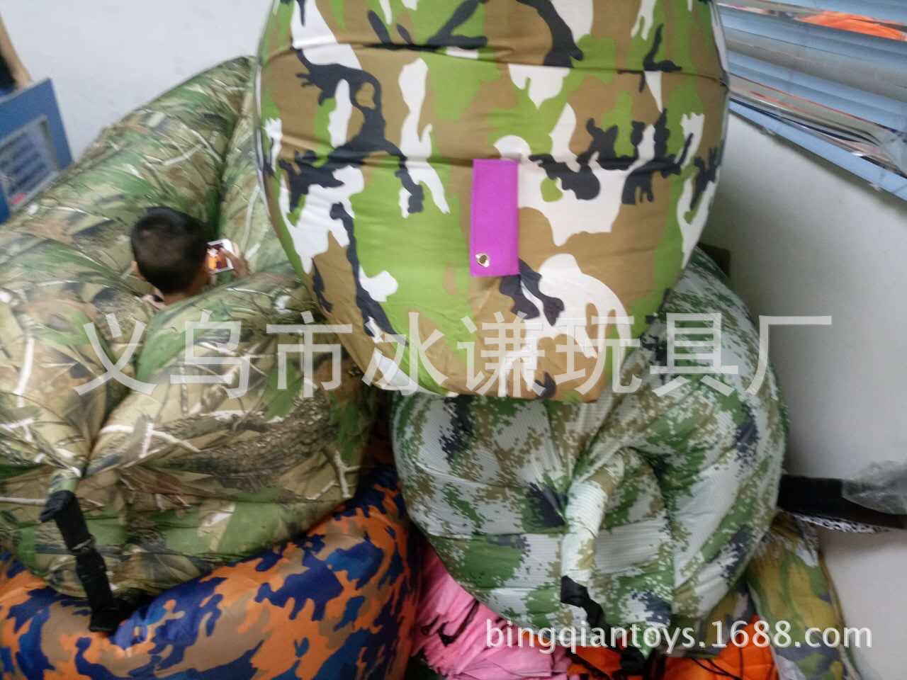 Inflatable toys inflatable inflatable bed sofa cushion bag Lounger Inflatable toys inflatable inflatable bed sofa cushion bag Lounger