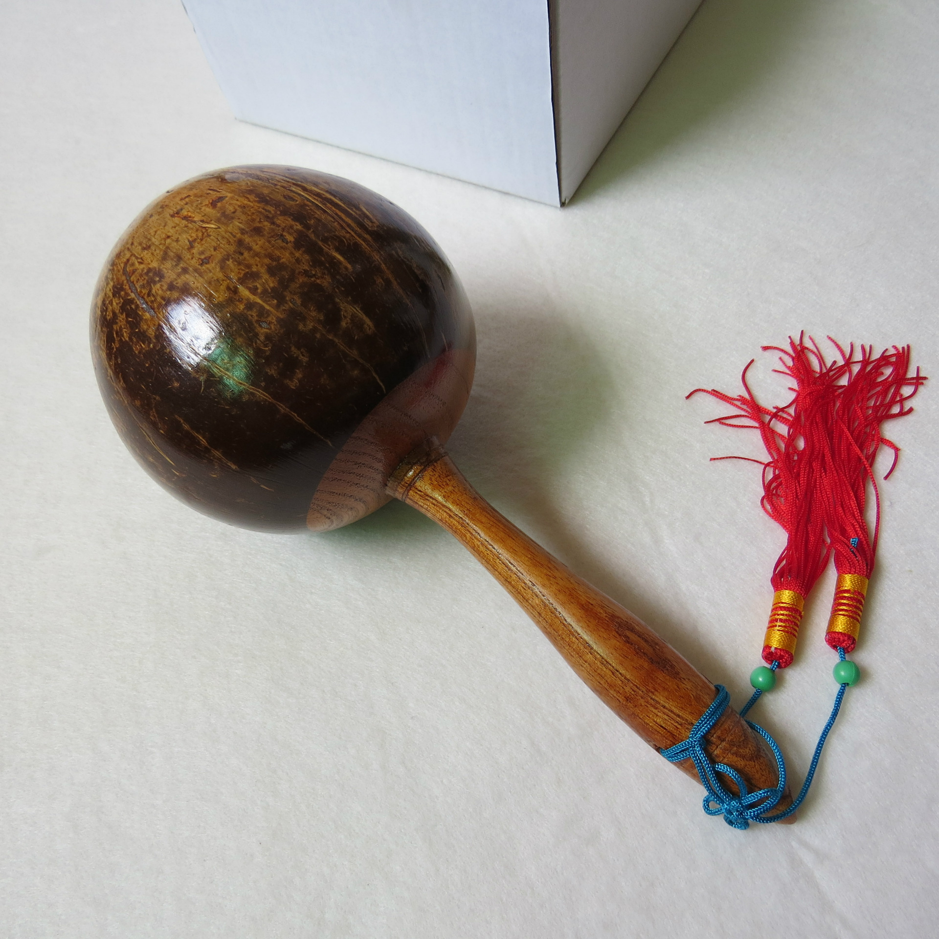Coconut Sand Ball Coconut Shell Sand Hammer KTV Ballroom Props Square Dance Large Sand Hammer Coconut Sand Ball Coconut Shell Sand Hammer KTV Ballroom Props Square Dance Large Sand Hammer