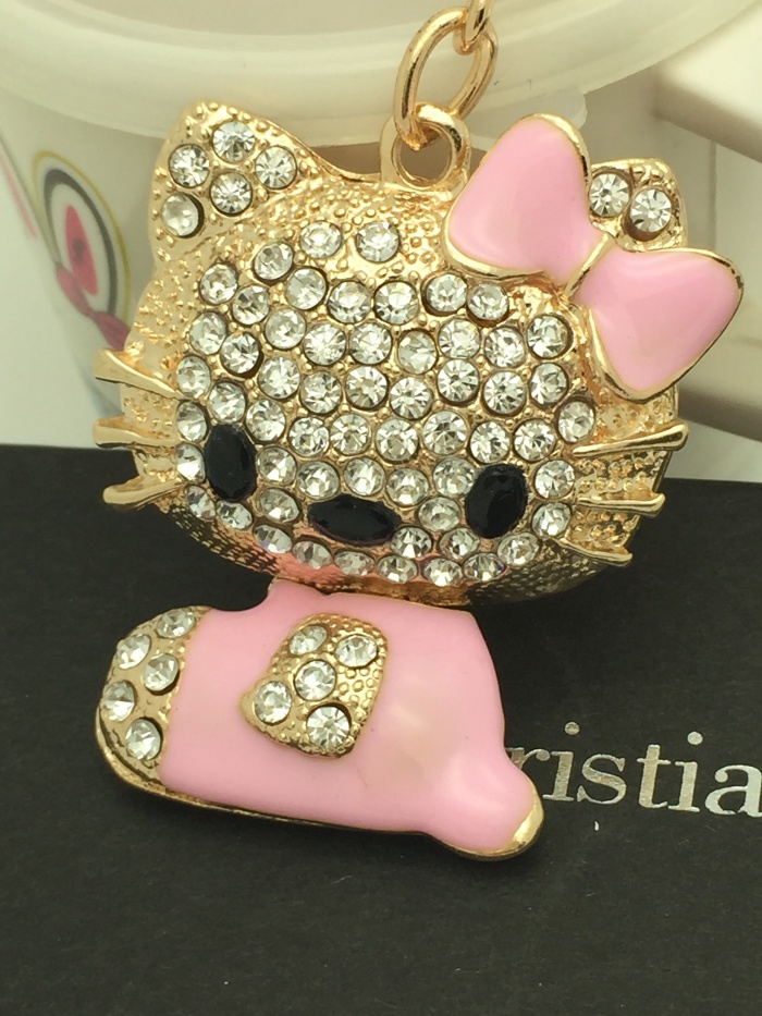 KT cat fashion diamond key buckle crystal drill car hanging bag creative alloy Pendant KT cat fashion diamond key buckle crystal drill car hanging bag creative alloy Pendant