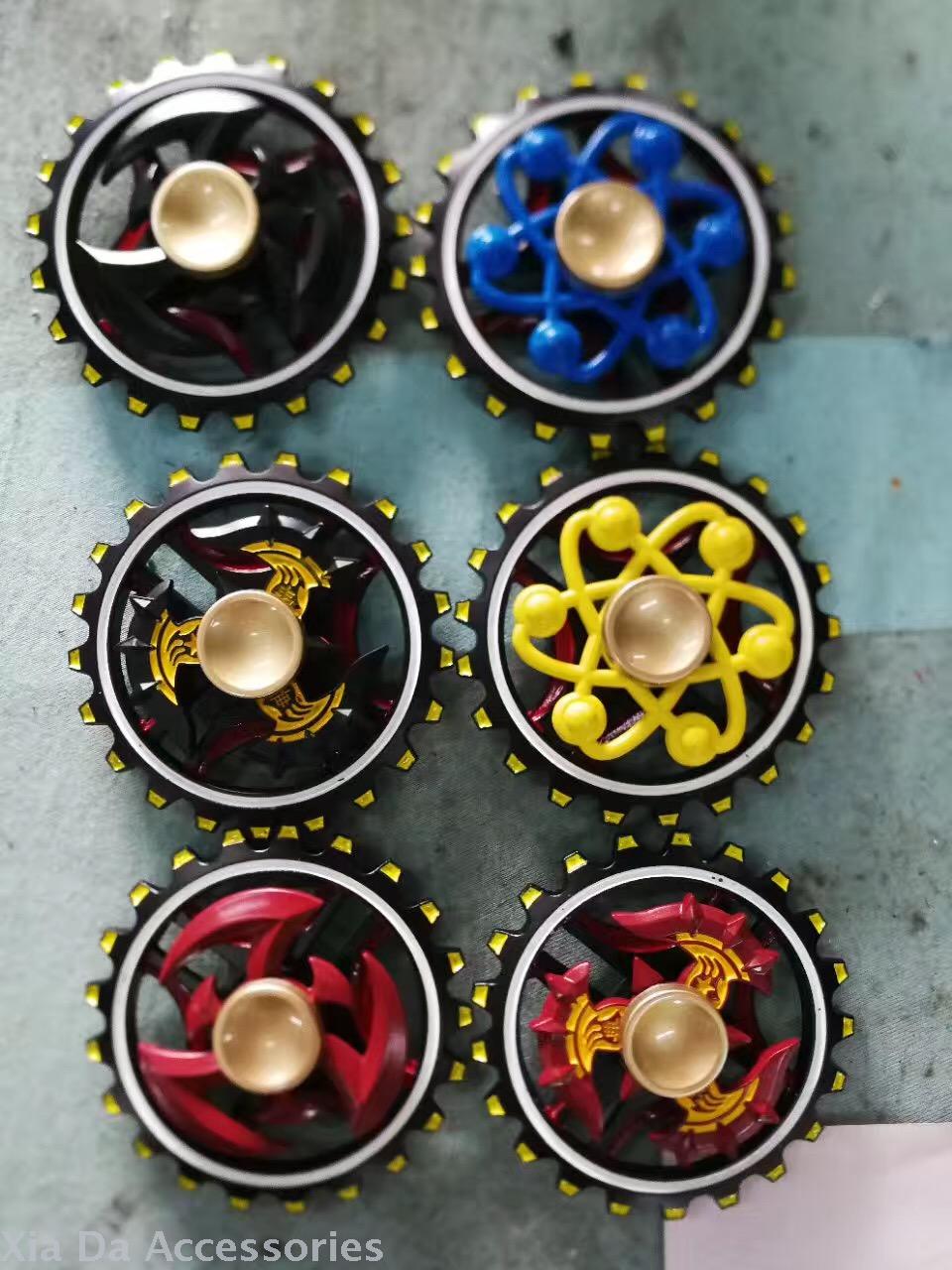Hand spinner fingertip Gyro Zinc alloy Gyro 2-8 yuan Hand spinner fingertip Gyro Zinc alloy Gyro 2-8 yuan
