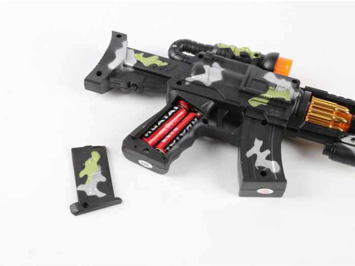 Meizhi authentic children's vibration light emitting sound gun high simulation camouflage toy gun hot sale.