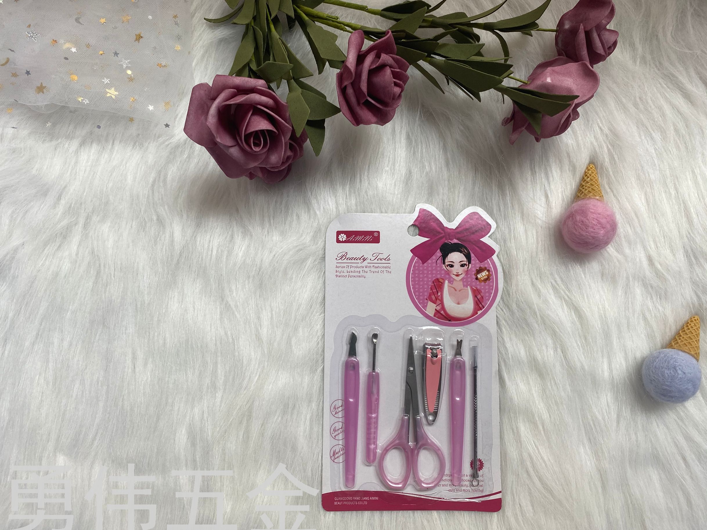 Beauty Kit Beauty Tools Small Scissors Nail Scissors Ear Pick Factory Direct Sales Beauty Kit Beauty Kit Beauty Tools Small Scissors Nail Scissors Ear Pick Factory Direct Sales Beauty Kit