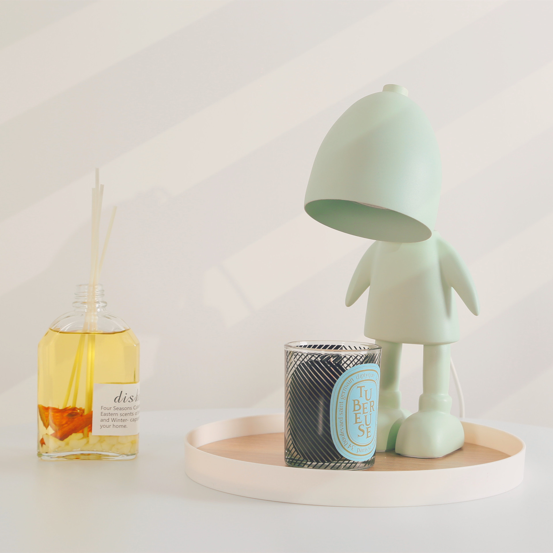 Aromatherapy Candle Robot Wax Melting Lamp Ins Simple Girly Bedroom Bedside Decorations Wax Melting Candle Fragrance Lamp