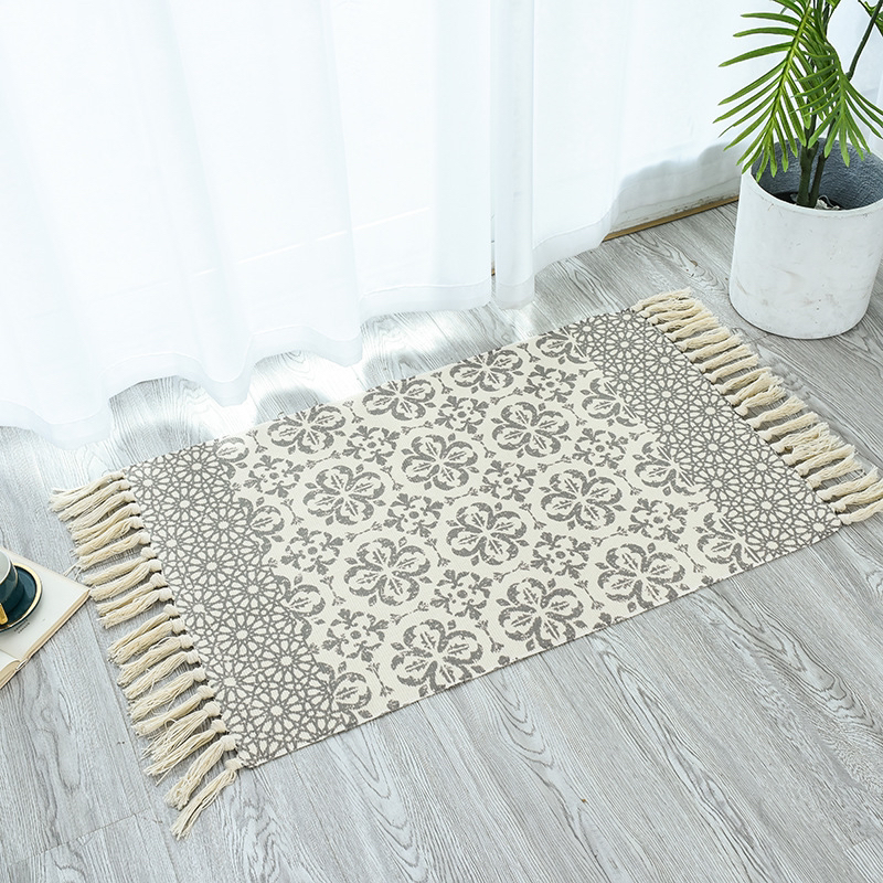 Spot Ethnic Style Cotton Linen Carpet Bedroom Living Room Door Mat Tassel Carpet Absorbent Cushion Tatami Floor Mat Spot Ethnic Style Cotton Linen Carpet Bedroom Living Room Door Mat Tassel Carpet Absorbent Cushion Tatami Floor Mat