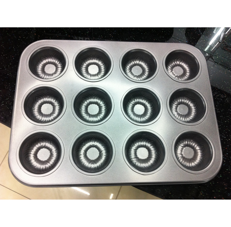 Baking pan for 12 cups cake mold nonstick baking pan for muffin cake
