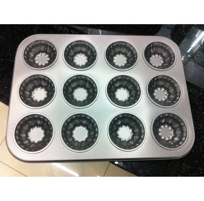 Baking pan for 12 cups cake mold nonstick baking pan for muffin cake
