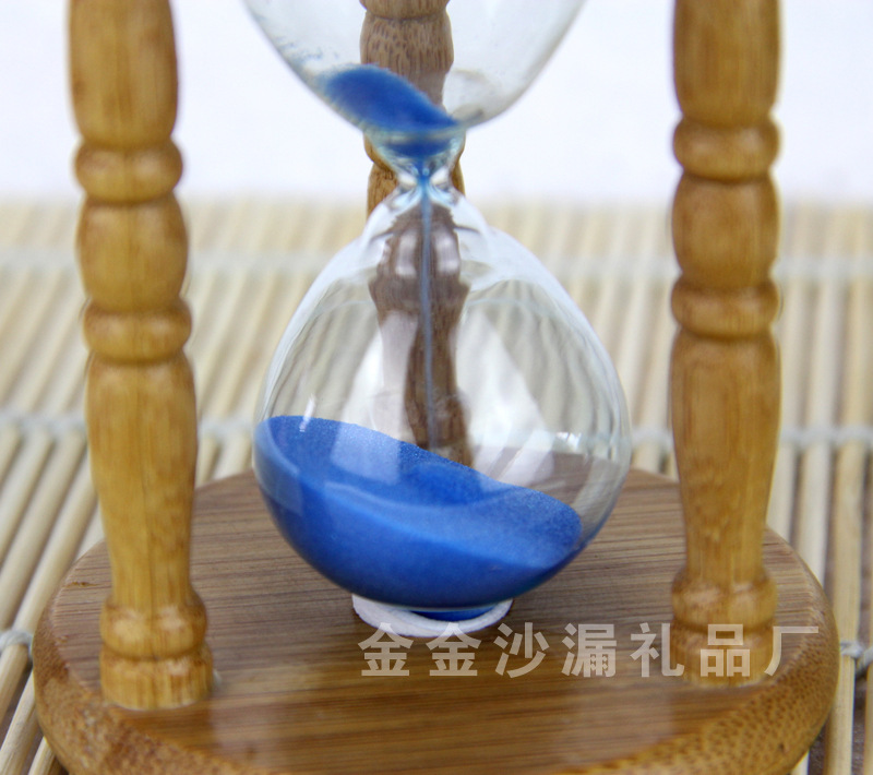 The bamboo hourglass beautiful memories of students creative gifts The bamboo hourglass beautiful memories of students creative gifts
