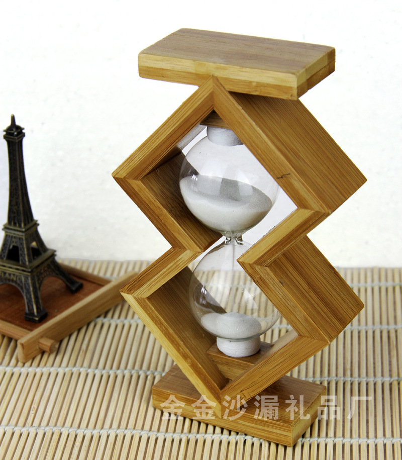 The Qixi Festival romantic gift time hourglass hourglass bamboo wholesale