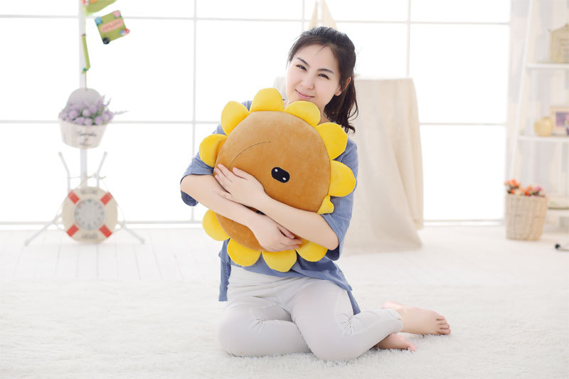 SUNFLOWER Bolster Sunflower Hand Warmers Hand Cushion Sunshine Smiley Face Activity Afternoon Nap Pillow Gift Customization