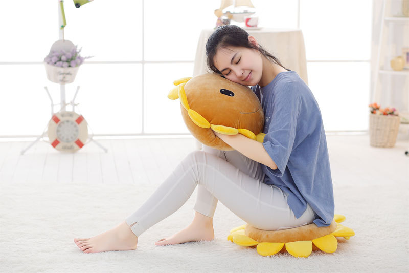 SUNFLOWER Bolster Sunflower Hand Warmers Hand Cushion Sunshine Smiley Face Activity Afternoon Nap Pillow Gift Customization
