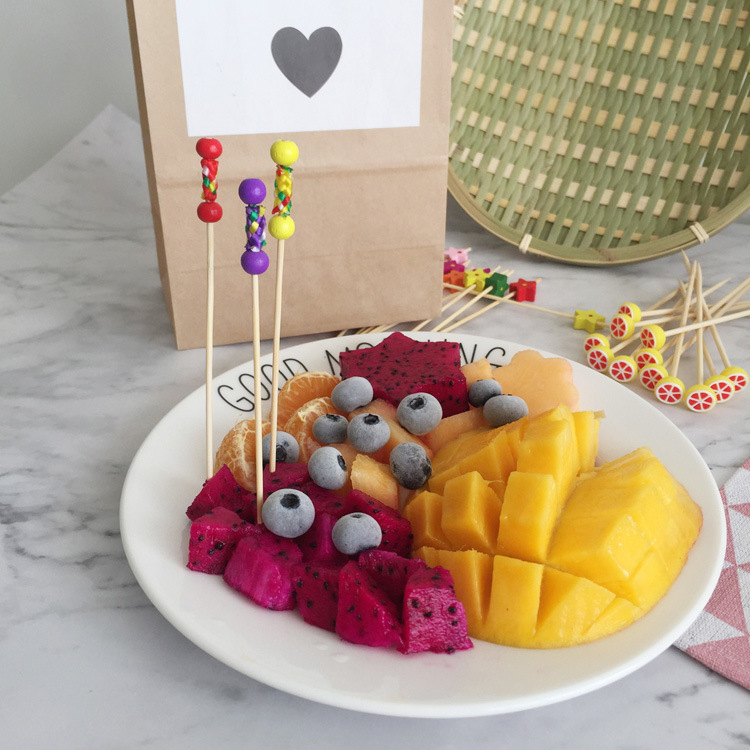 Disposable Bamboo Fruit Toothpick Fruit Fork Cocktail Sticks Cute Bamboo Creative Flower Toothpick Beads String Whole Disposable Bamboo Fruit Toothpick Fruit Fork Cocktail Sticks Cute Bamboo Creative Flower Toothpick Beads String Whole