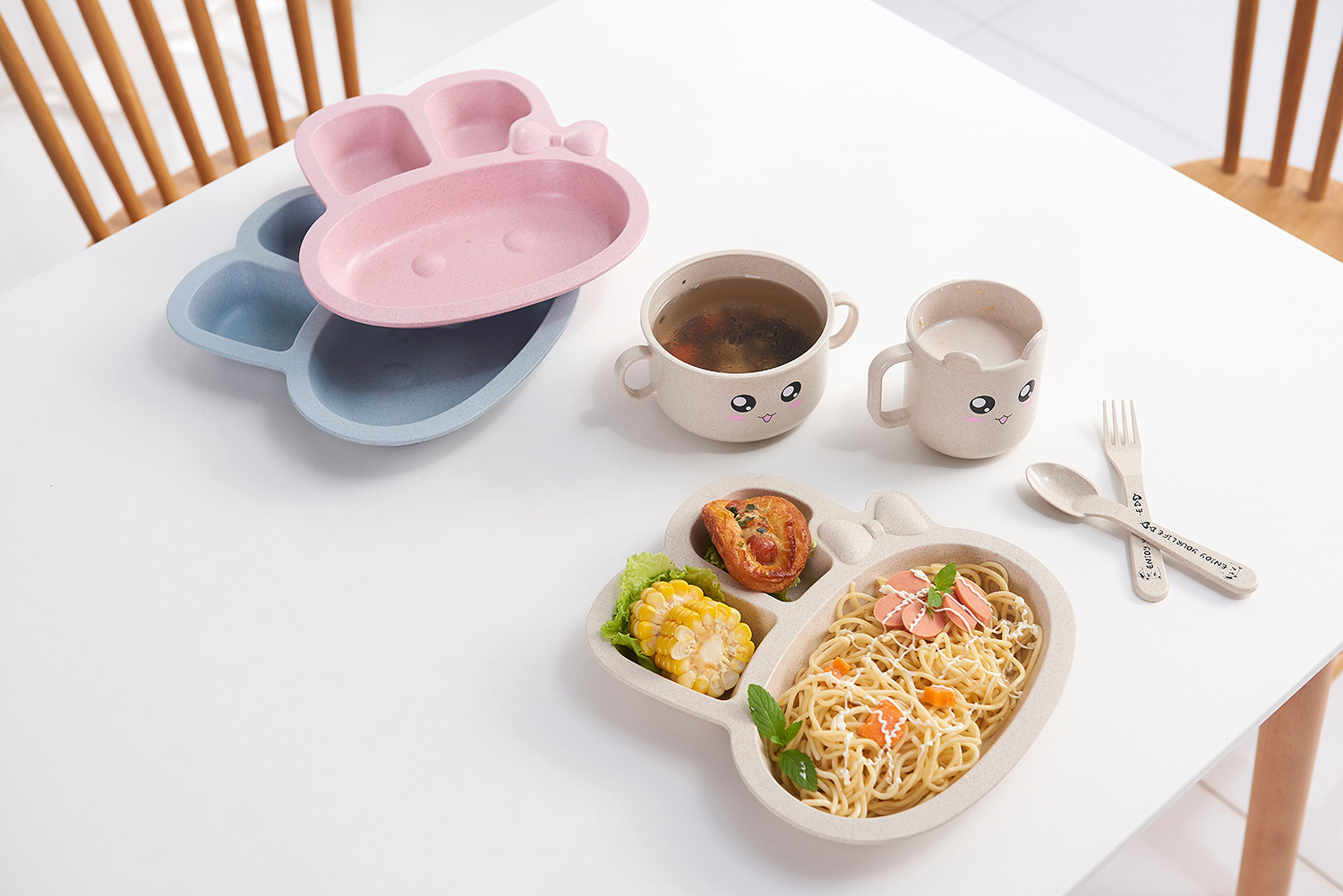 Maixiang Rabbit Plate Children's Cartoon Wheat Straw Tableware Set Kindergarten Baby Grid Plate Drop-Resistant Maixiang Rabbit Plate Children's Cartoon Wheat Straw Tableware Set Kindergarten Baby Grid Plate Drop-Resistant