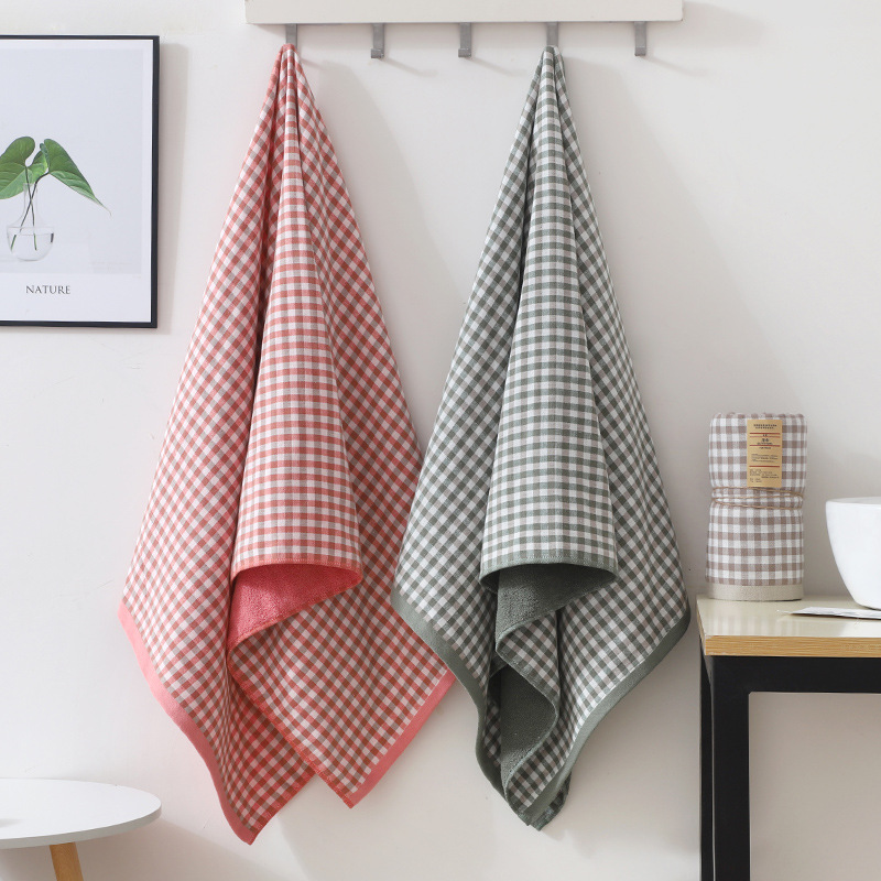 Yiwu Good Goods Pure Cotton One Side Gauze One Side Terry Small Plaid Bath Towel Daily Necessities Big Towel Gift Bath Towel