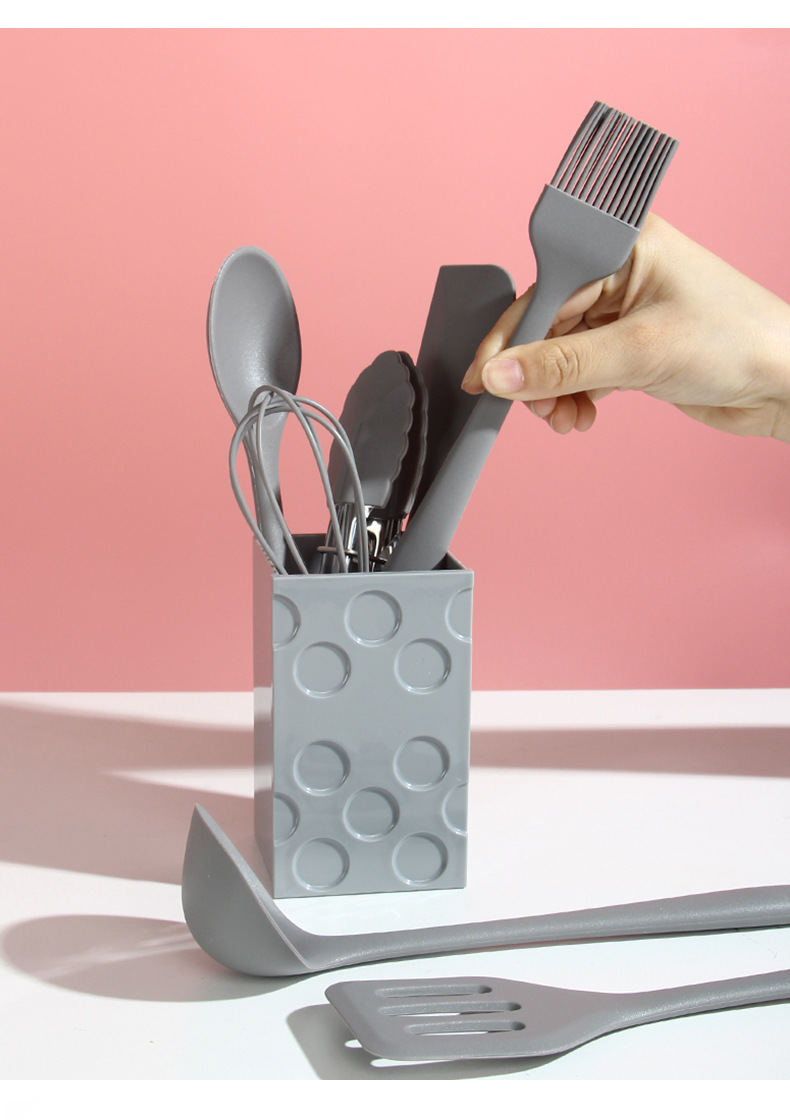 Silicone 8Piece Set Baking Suit NonStick Pan Mini Silicone Kitchenware Soup Ladle Household Shovel Egg Beating Oil Silicone 8Piece Set Baking Suit NonStick Pan Mini Silicone Kitchenware Soup Ladle Household Shovel Egg Beating Oil