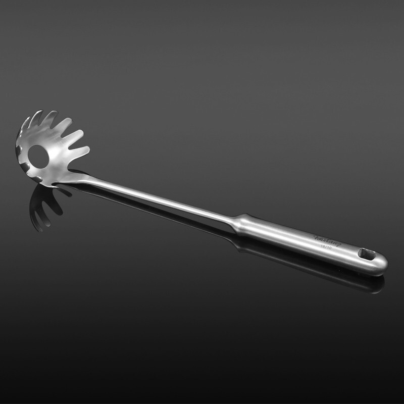Stainless Steel Soup Ladle Spatula Egg Beater Spaghetti Claw Colander Kitchenware Fried Ladel 7-Piece Set with Hanger