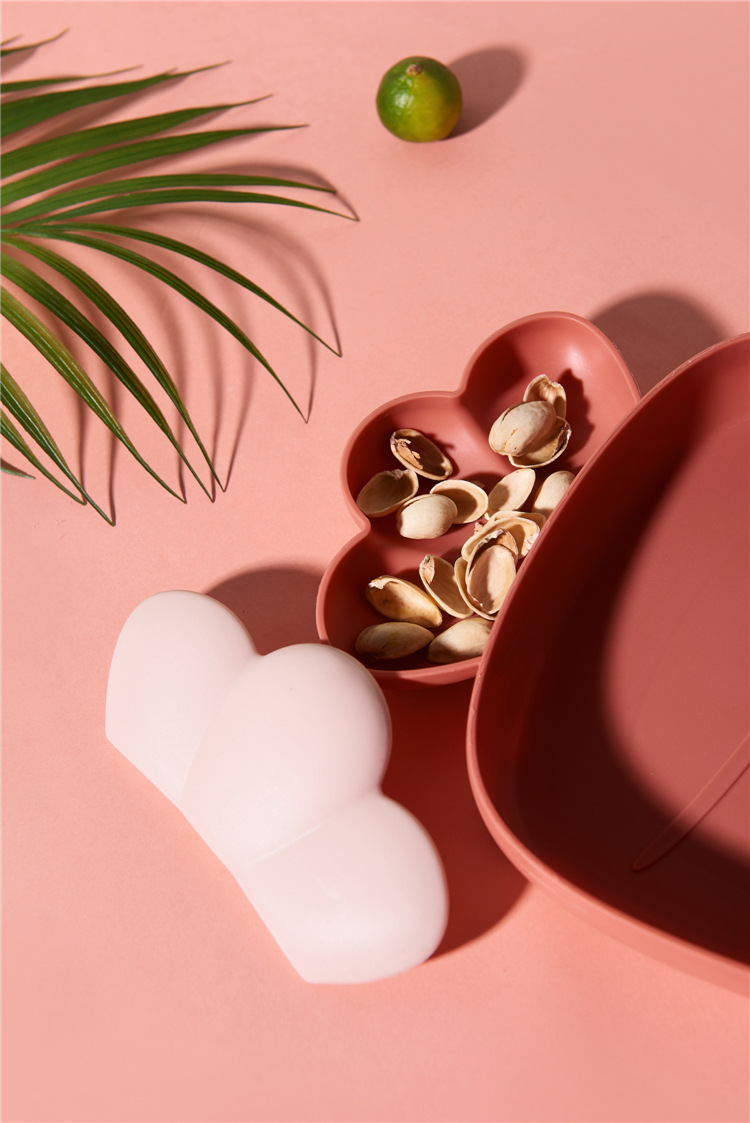 Cute Radish Plastic Tray Nordic Style Home Modern Living Room Fruit Tray Creative Snacks Dessert Cake Dried Fruit Tray