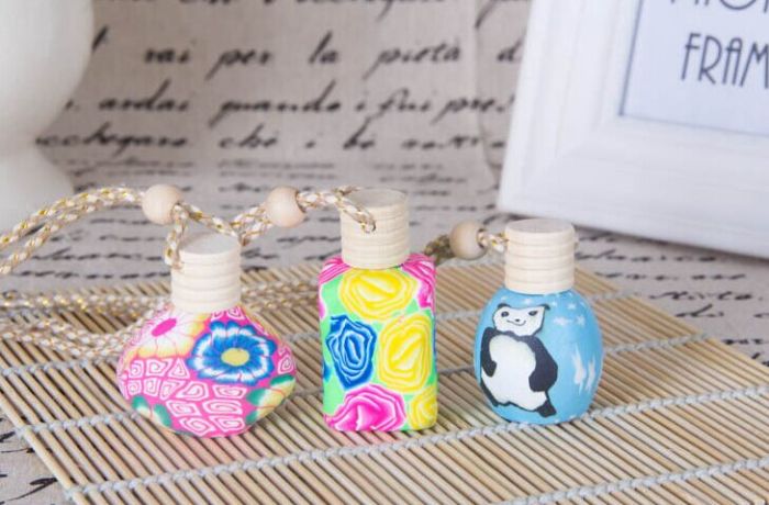 Automotive pendant aroma pendant car empty bottle pendant wholesale high-grade packaging box of perfume