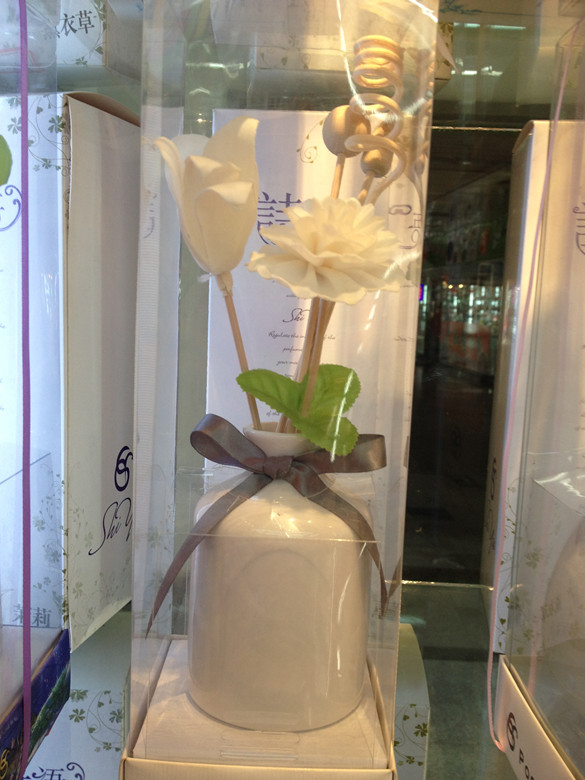 Supply poem jasmine without fire aroma high quality flat box round bottle without fire aroma.