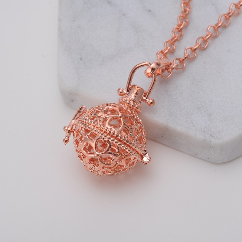 DIY lady pregnant woman harp ball essence oil bottle clover holhold-out magic box aroma phase box sweater necklace pendant lock