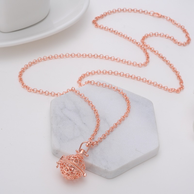 DIY lady pregnant woman harp ball essence oil bottle clover holhold-out magic box aroma phase box sweater necklace pendant lock