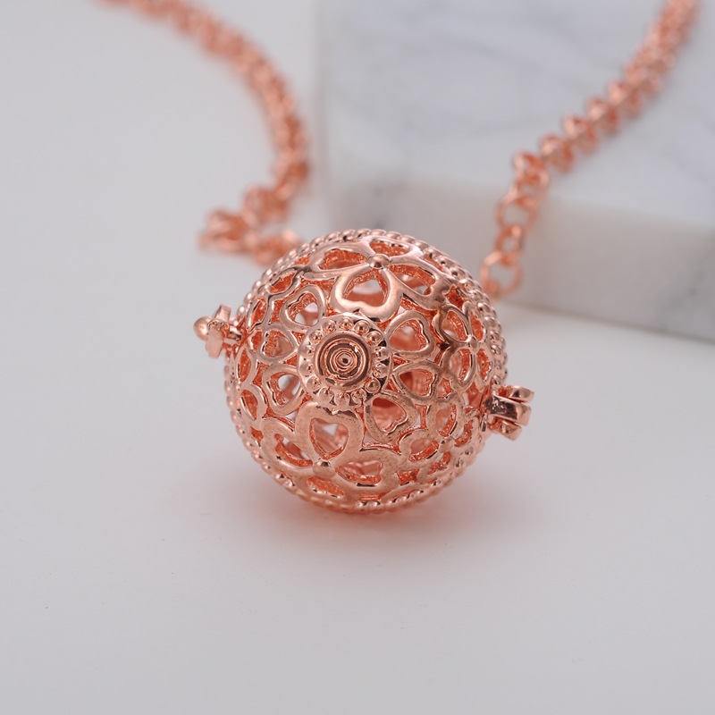 DIY lady pregnant woman harp ball essence oil bottle clover holhold-out magic box aroma phase box sweater necklace pendant lock