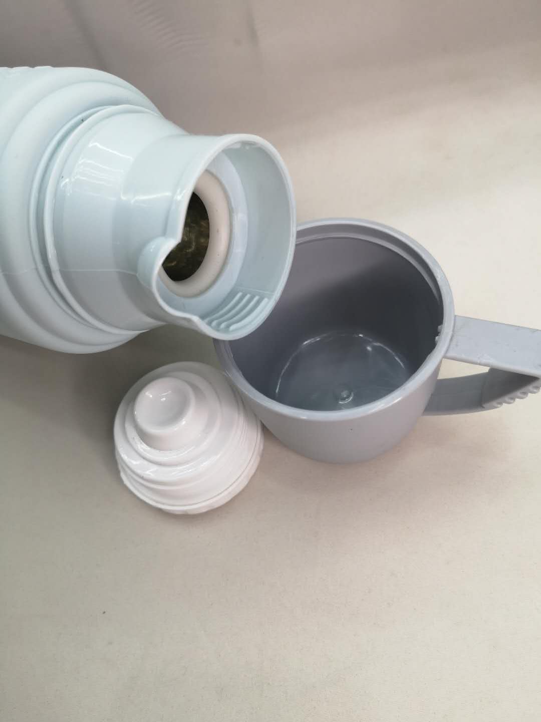 Thermo Kettle Plastic Shell Glass Liner Thermal Bottle Kettle Thermos Thermos 9888-8-130 Thermo Kettle Plastic Shell Glass Liner Thermal Bottle Kettle Thermos Thermos 9888-8-130