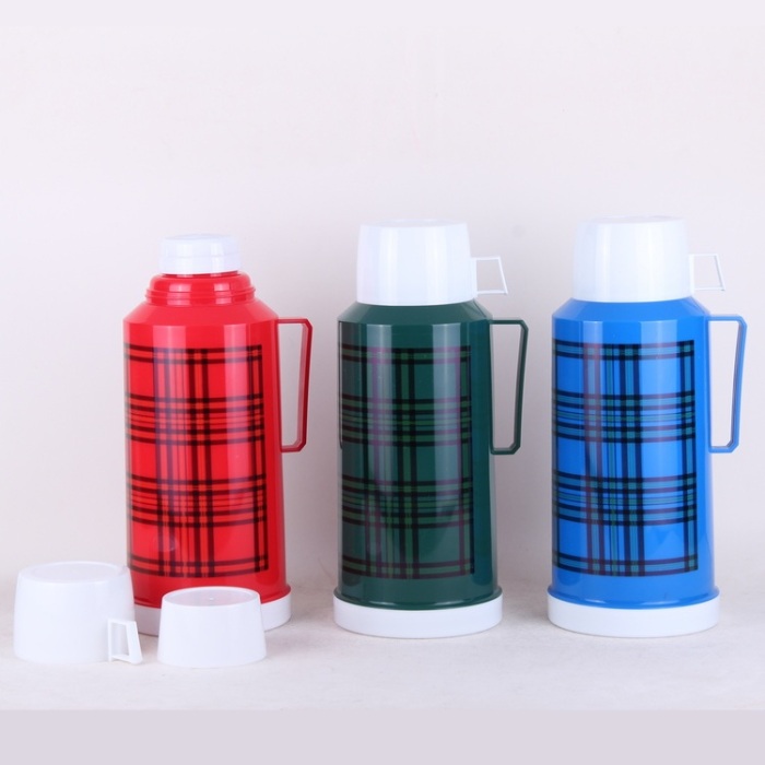 The thermo-thermos bottle of 1.8l cold and hot water bottle