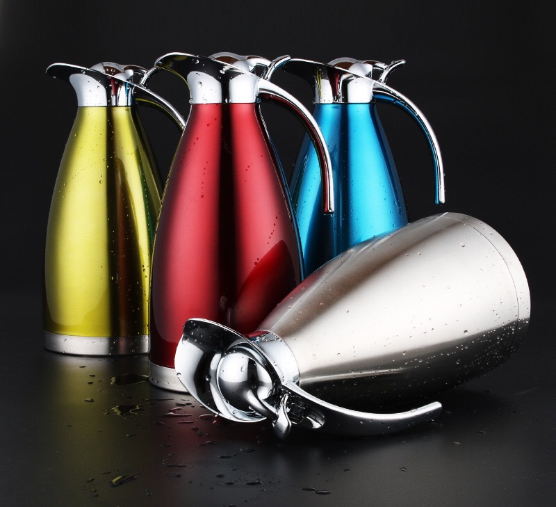 Stainless steel thermo-thermos vacuum two-layer coffeepot home hotel european-style cold and hot water bottle gift. Stainless steel thermo-thermos vacuum two-layer coffeepot home hotel european-style cold and hot water bottle gift.