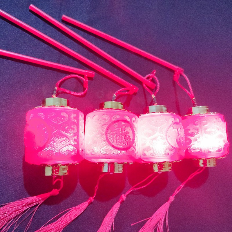 Retro Court Small Bell Pepper Children's Portable Palace Lantern Light-Emitting Toys Chinese New Year Decoration Stall Hot Selling Source of Goods Retro Court Small Bell Pepper Children's Portable Palace Lantern Light-Emitting Toys Chinese New Year Decoration Stall Hot Selling Source of Goods