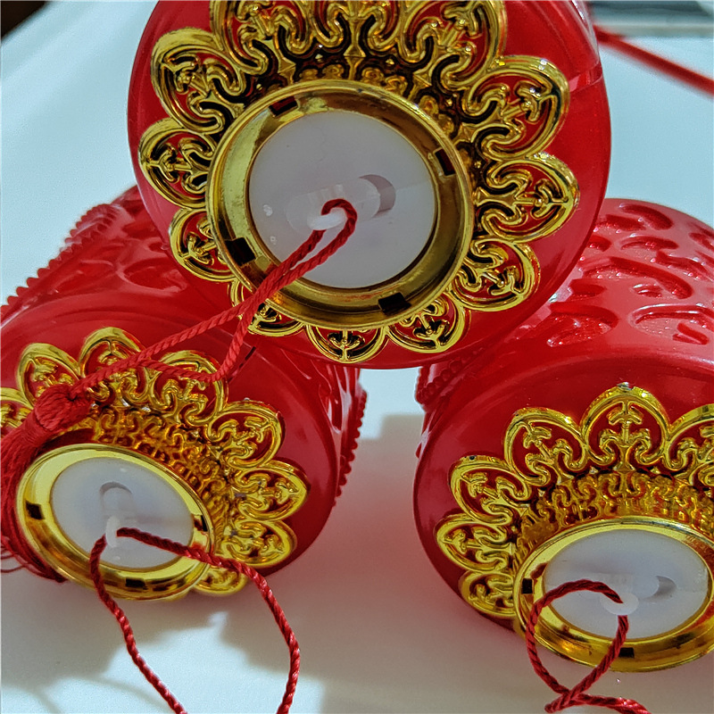 Retro Court Small Bell Pepper Children's Portable Palace Lantern Light-Emitting Toys Chinese New Year Decoration Stall Hot Selling Source of Goods Retro Court Small Bell Pepper Children's Portable Palace Lantern Light-Emitting Toys Chinese New Year Decoration Stall Hot Selling Source of Goods