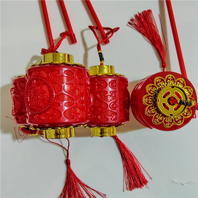 Retro Court Small Bell Pepper Children's Portable Palace Lantern Light-Emitting Toys Chinese New Year Decoration Stall Hot Selling Source of Goods Retro Court Small Bell Pepper Children's Portable Palace Lantern Light-Emitting Toys Chinese New Year Decoration Stall Hot Selling Source of Goods
