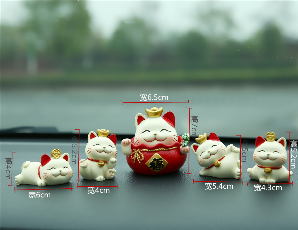 Creative Fortune Cat Car Decoration Resin Crafts Cake Decorative Ornaments Lottery Gift Small Gift Wholesale Creative Fortune Cat Car Decoration Resin Crafts Cake Decorative Ornaments Lottery Gift Small Gift Wholesale