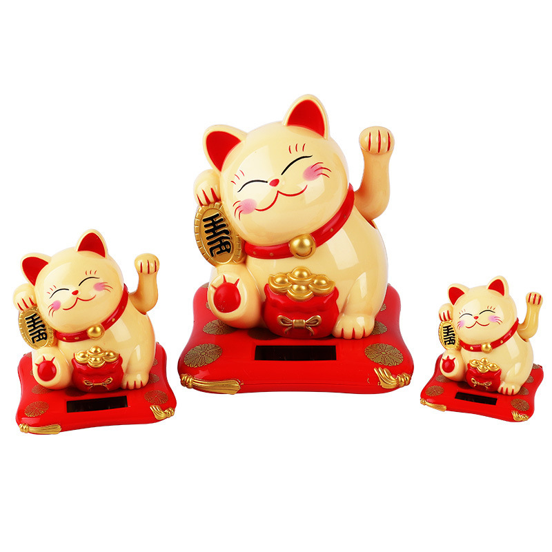Japanese Solar Power HandShaking Feng Shui Fortune Cat Car Decorations Cake Baking New Year Decoration New Year Goods