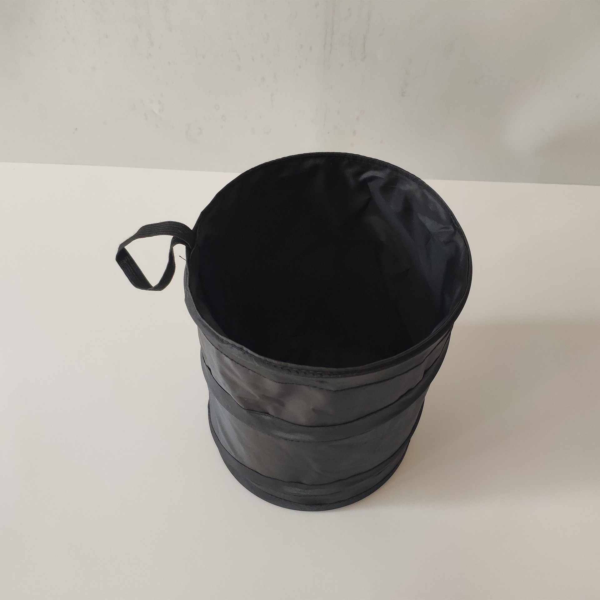 Foldable MultiFunctional Hanging Car Garbage Can Car Storage Bucket Car Seat Back Storage Bag Trash Can