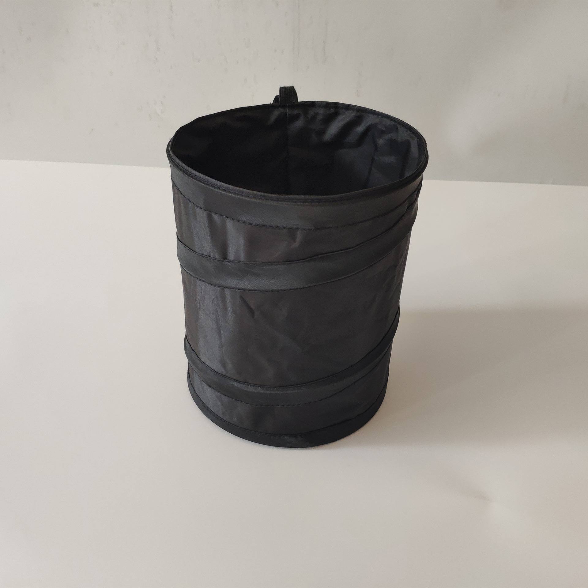 Foldable MultiFunctional Hanging Car Garbage Can Car Storage Bucket Car Seat Back Storage Bag Trash Can