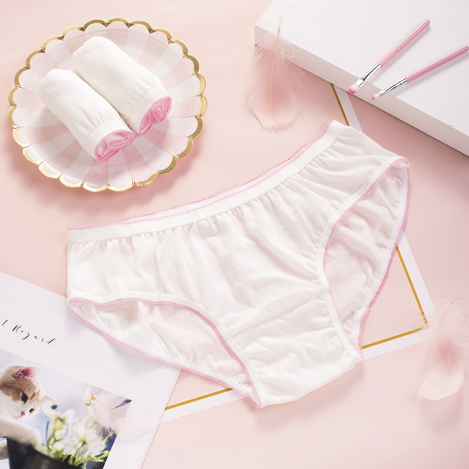 High-End 5-Pack Disposable Underwear Pure Cotton Women&#039;s Briefs Pregnant Women&#039;s Underpants Travel Portable Underwear Manufacturer