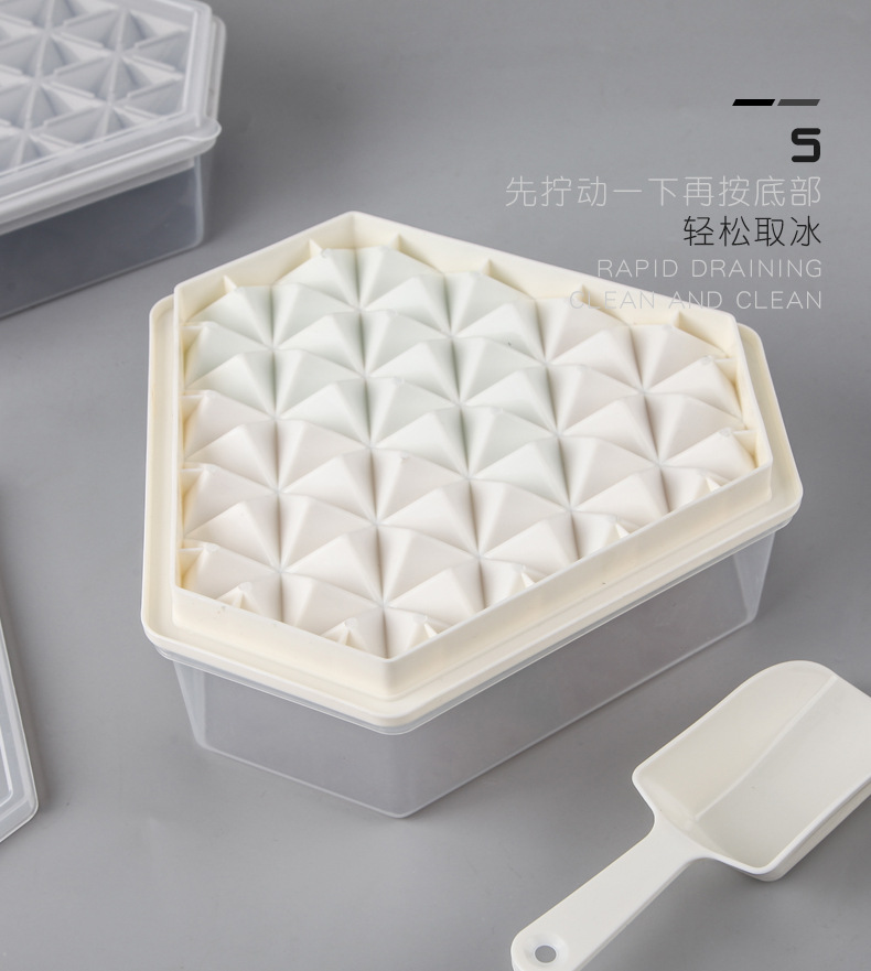 Manufacturers direct 33 grids with lid ice shelf with crisper ice shelf ice cube tray was creative ice box ice shovel wholesale
