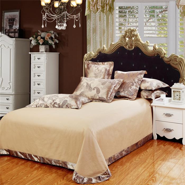 Snow Pigeon Tencel Lyocell 4PCS exclusive wedding satin Jacquard bedding set package Snow Pigeon Tencel Lyocell 4PCS exclusive wedding satin Jacquard bedding set package