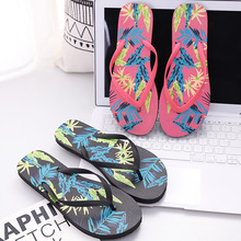 Slippers Summer Slippers Men and Women Wholesale Striped Indoor Slipper Sandals Stall Hot Sale Slippers Summer Slippers Men and Women Wholesale Striped Indoor Slipper Sandals Stall Hot Sale
