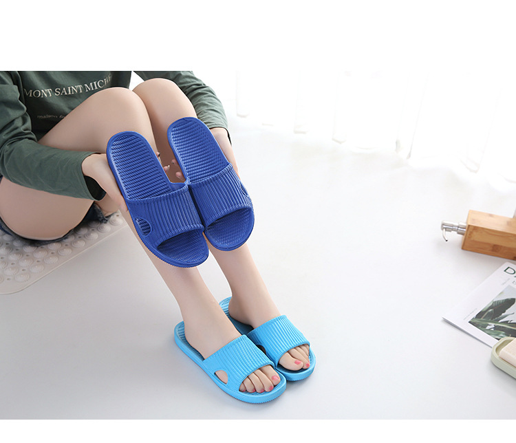 Slippers Summer Slippers Men and Women Wholesale Striped Indoor Slipper Sandals Stall Hot Sale Slippers Summer Slippers Men and Women Wholesale Striped Indoor Slipper Sandals Stall Hot Sale