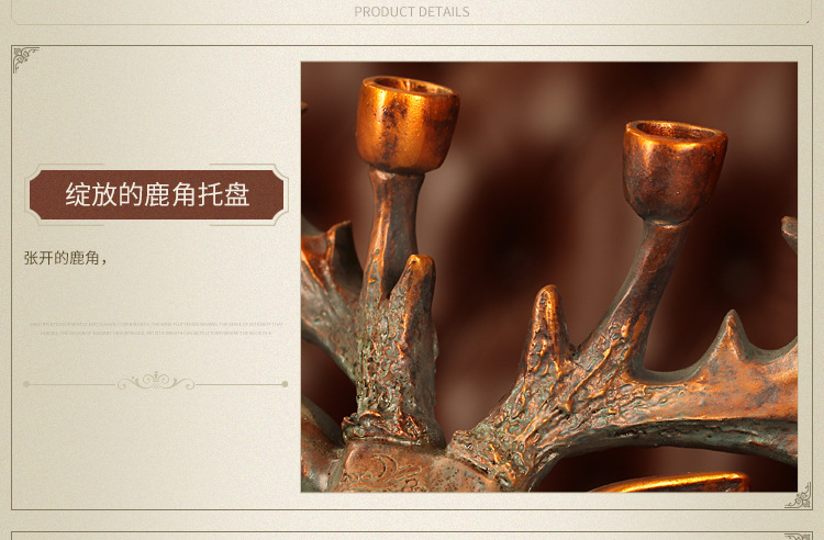 The American style country style villa model house was recently decorated to do old resin elk candlestick The American style country style villa model house was recently decorated to do old resin elk candlestick