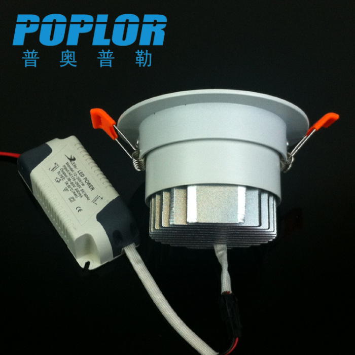 LED COB downlight /10W /clothing store lighting ceiling lamp /blade heat sink /IC constant current /aluminum radiator LED COB downlight /10W /clothing store lighting ceiling lamp /blade heat sink /IC constant current /aluminum radiator