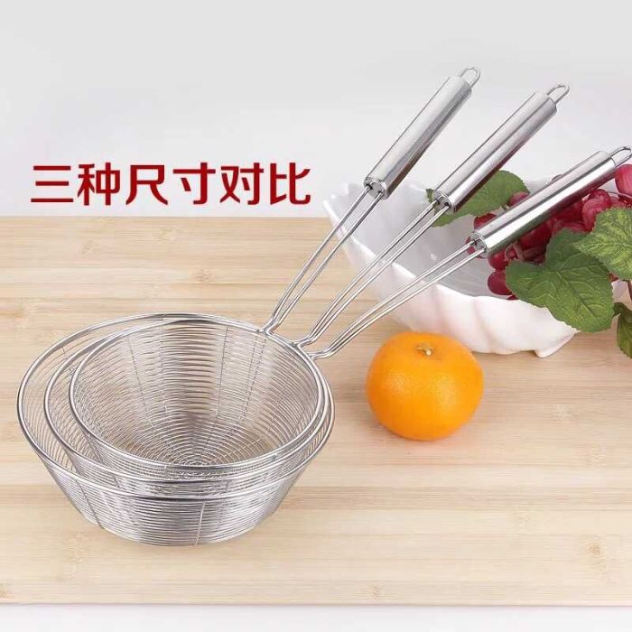 flat bottom line slip through the leaky King size large colander fried noodle colander strainer abundance of noodles flat bottom line slip through the leaky King size large colander fried noodle colander strainer abundance of noodles