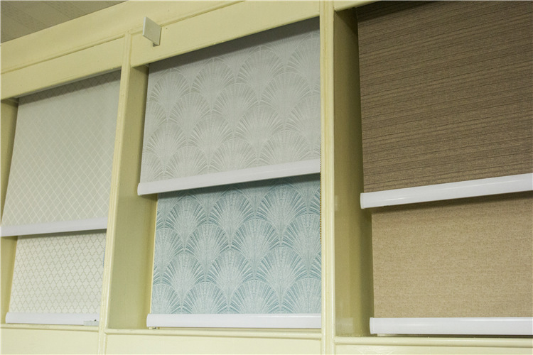 Foreign trade roller shutter manufacturers straight Jacquard full shading thickening and topping roller curtain fabric finished Bead roller shutter