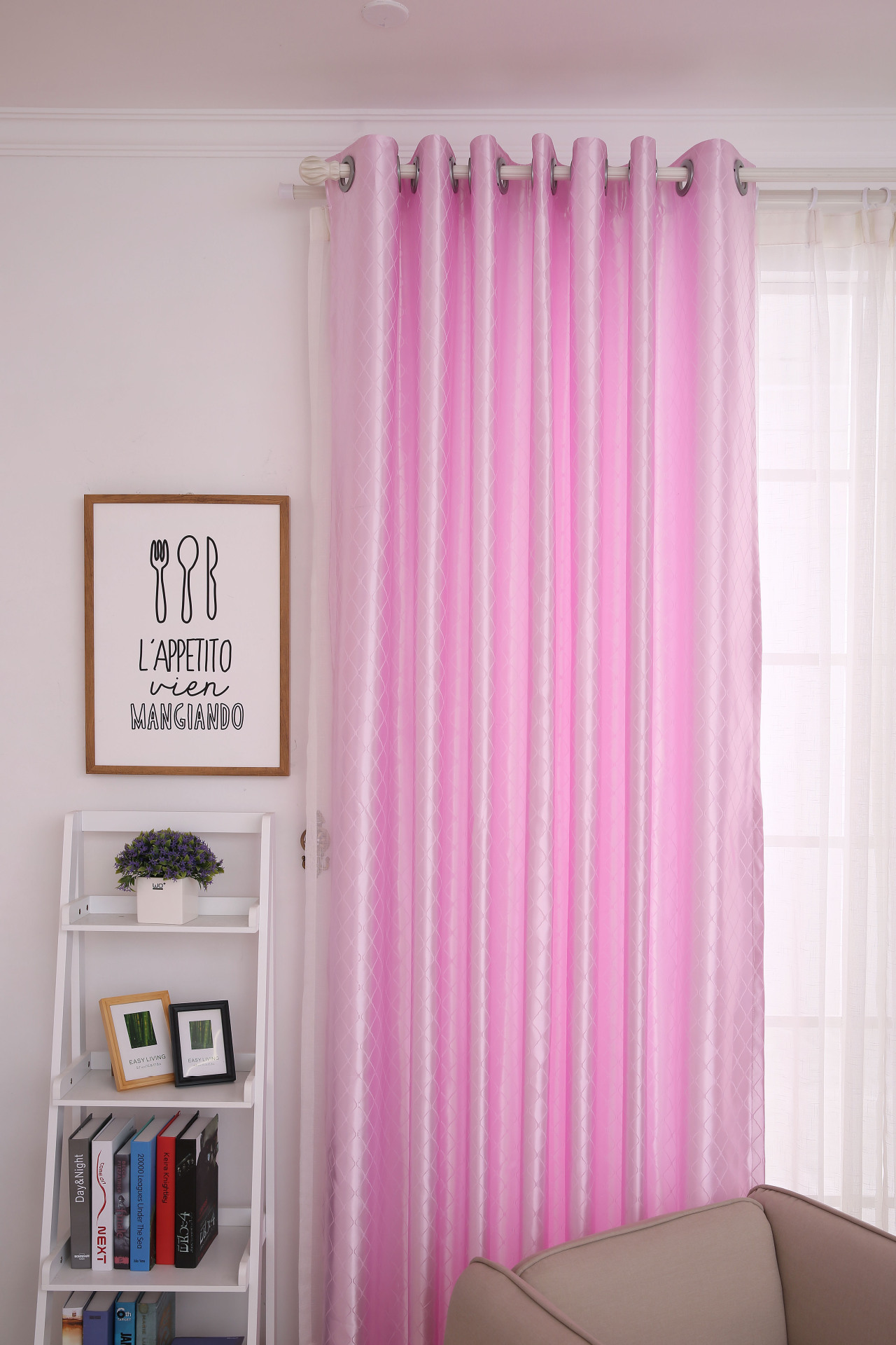 Special Treatment Factory Direct Sales Ten Beauty Satin Finished High-End Curtain Fabric
