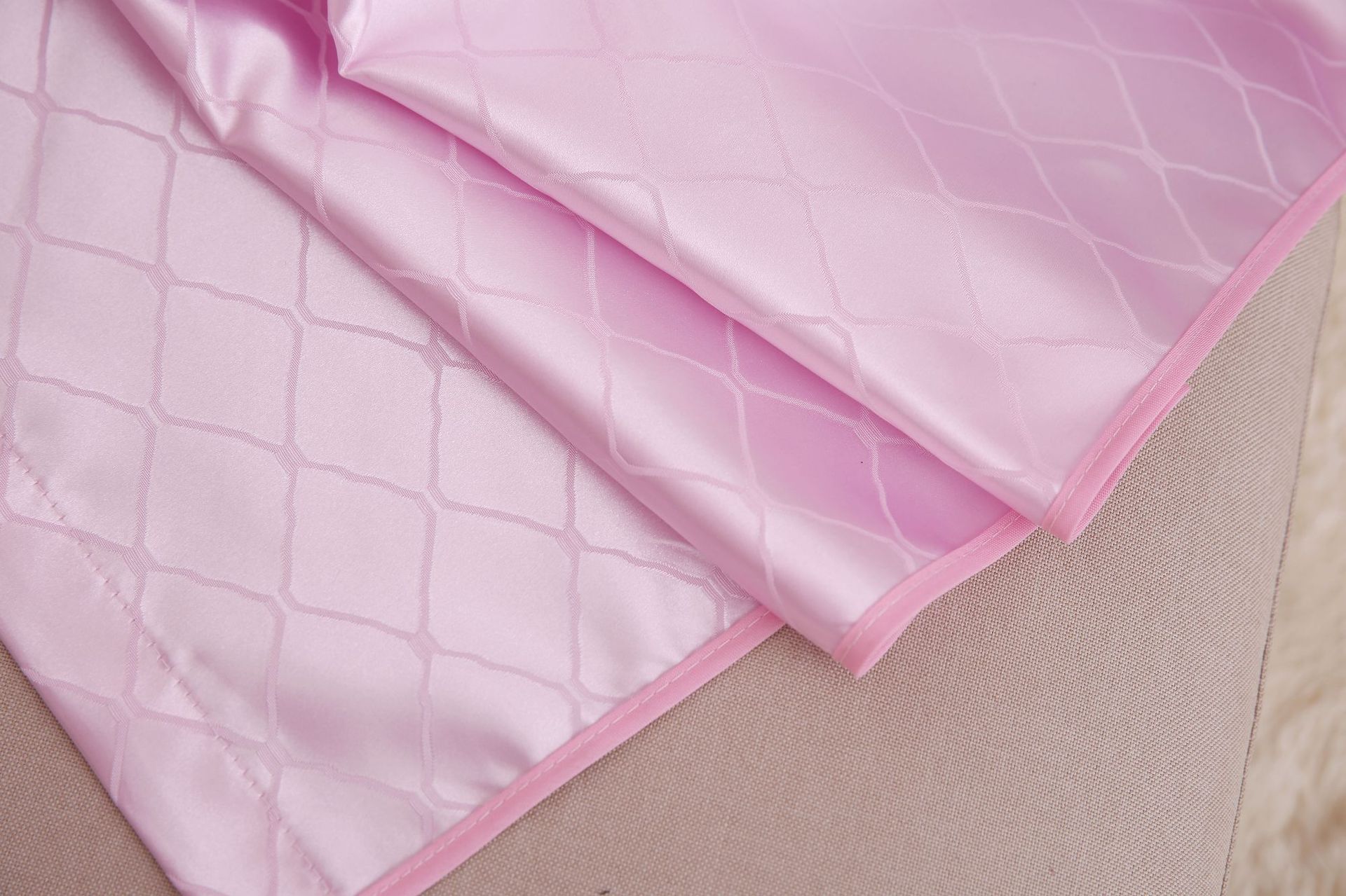 Special Treatment Factory Direct Sales Ten Beauty Satin Finished High-End Curtain Fabric