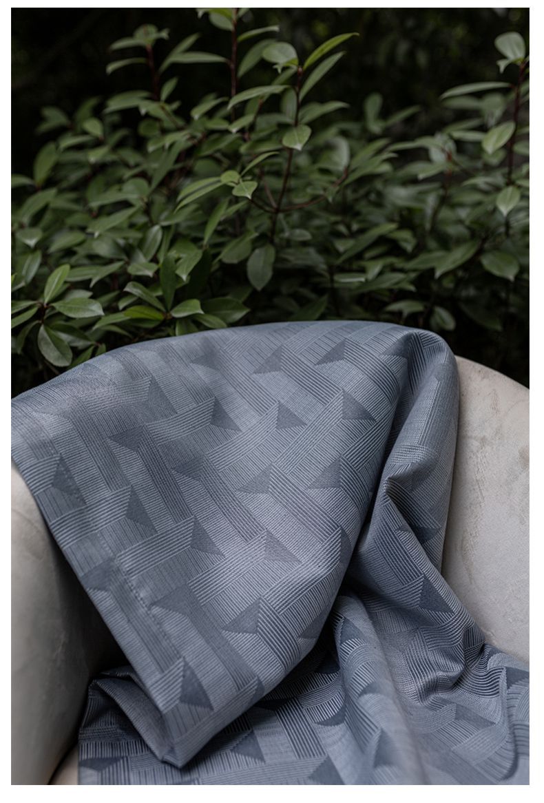SOURCE Factory Wholesale High Precision Black Silk Shading Curtain Fabric Nordic Bedroom Living Room Finished Product Customization